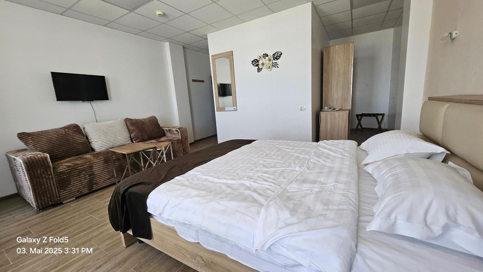 Hotel Solea Beach Mamaia Buitenkant foto