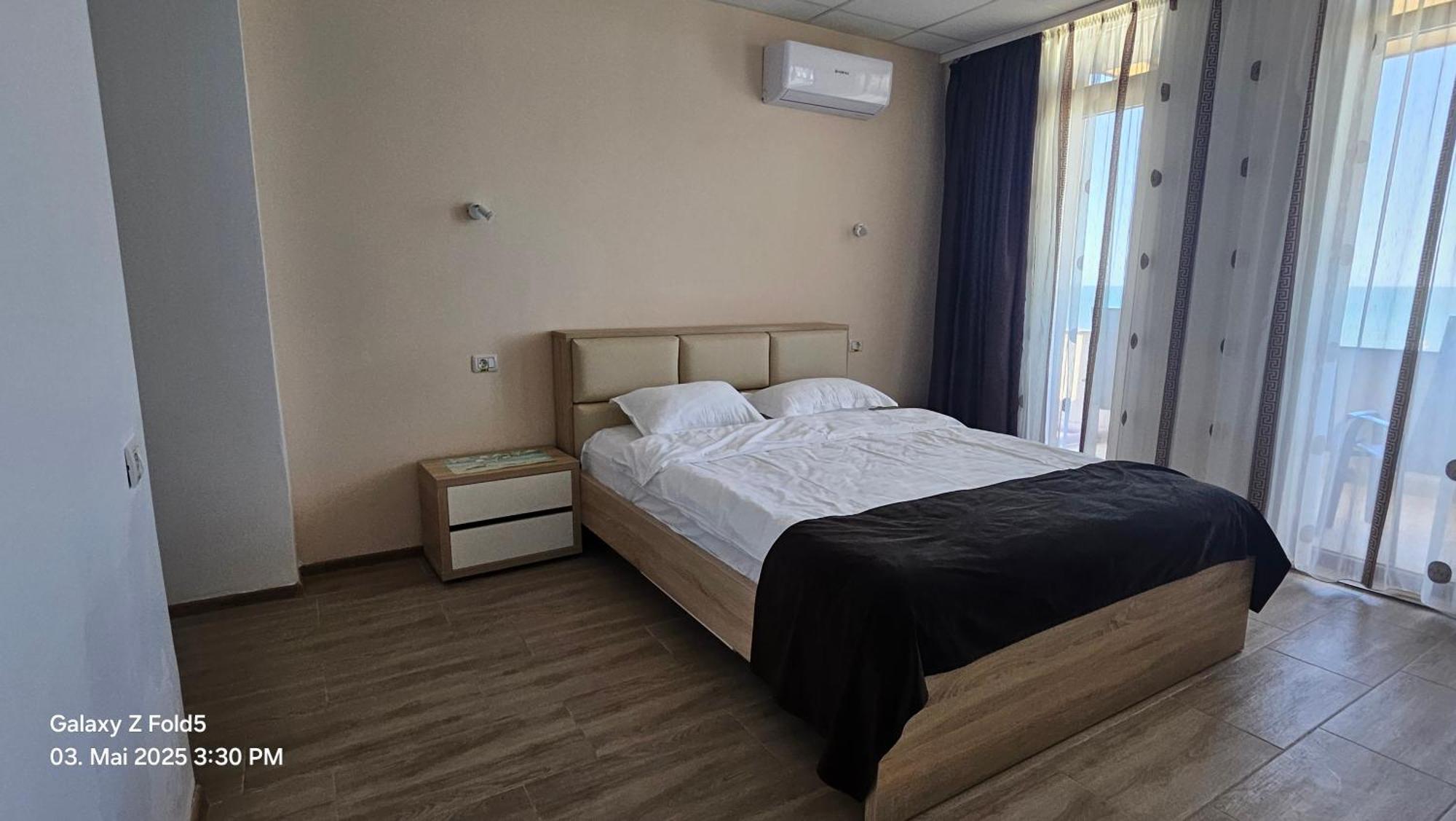 Hotel Solea Beach Mamaia Buitenkant foto