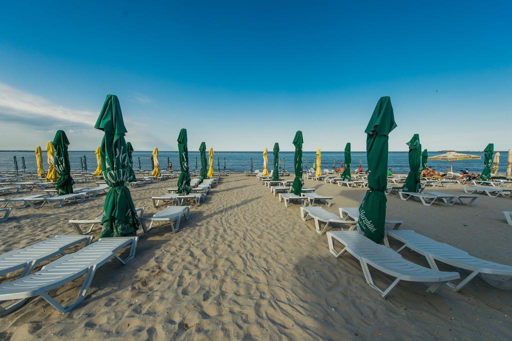 Hotel Solea Beach Mamaia Buitenkant foto