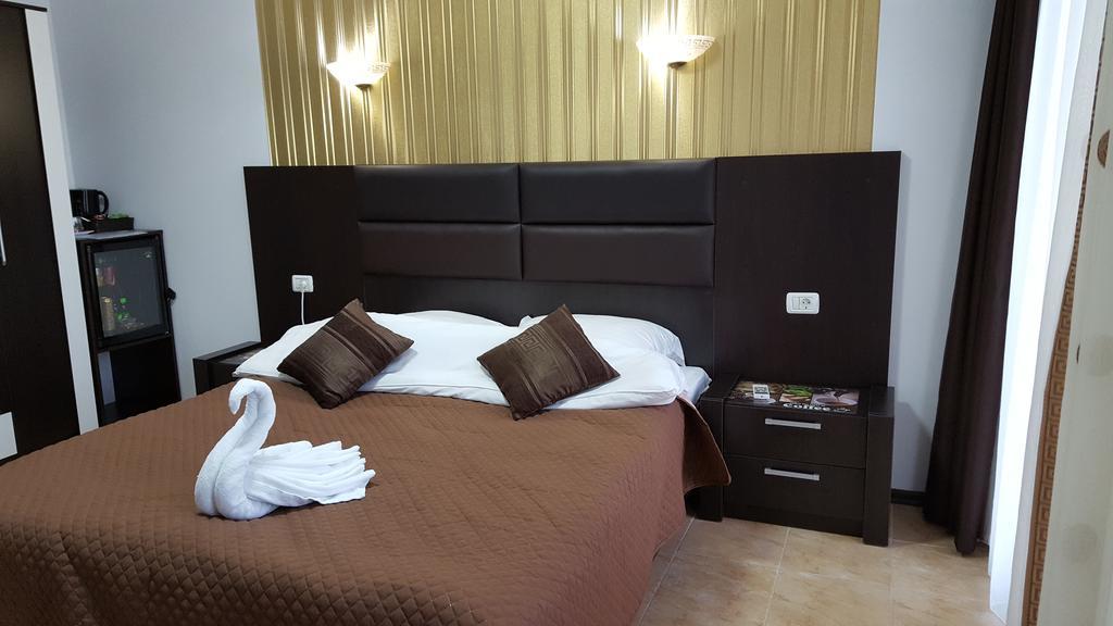 Hotel Solea Beach Mamaia Buitenkant foto