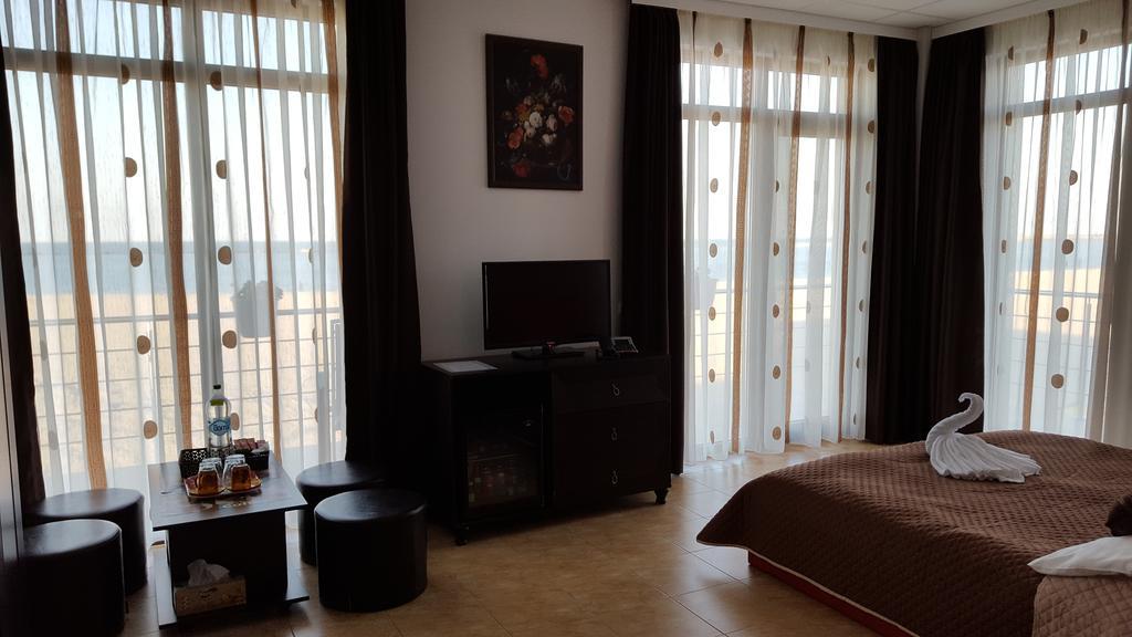 Hotel Solea Beach Mamaia Buitenkant foto