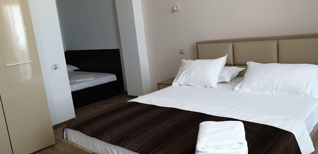 Hotel Solea Beach Mamaia Buitenkant foto